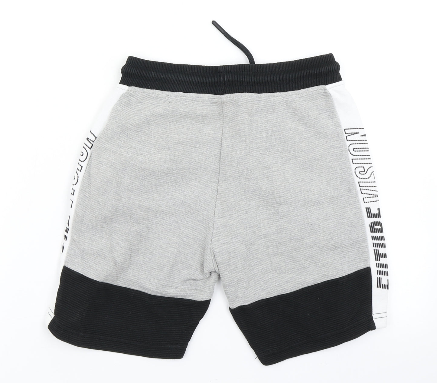 Nutmeg Boys Grey   Sweat Shorts Size 9-10 Years