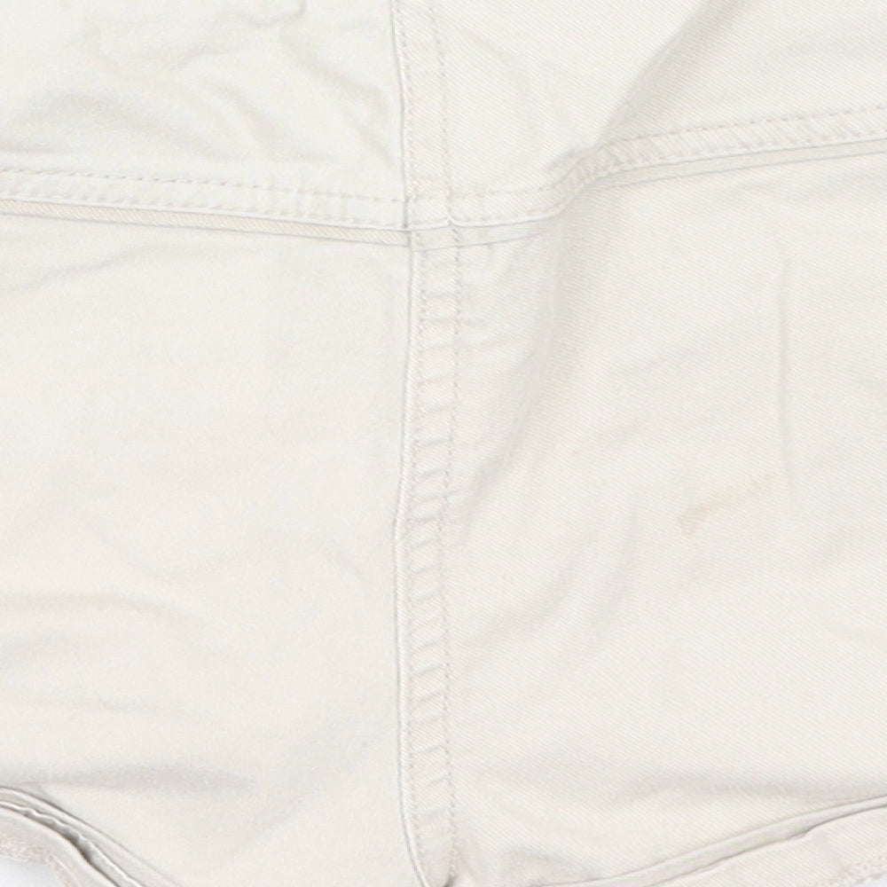 H&M Womens Beige   Hot Pants Shorts Size 8