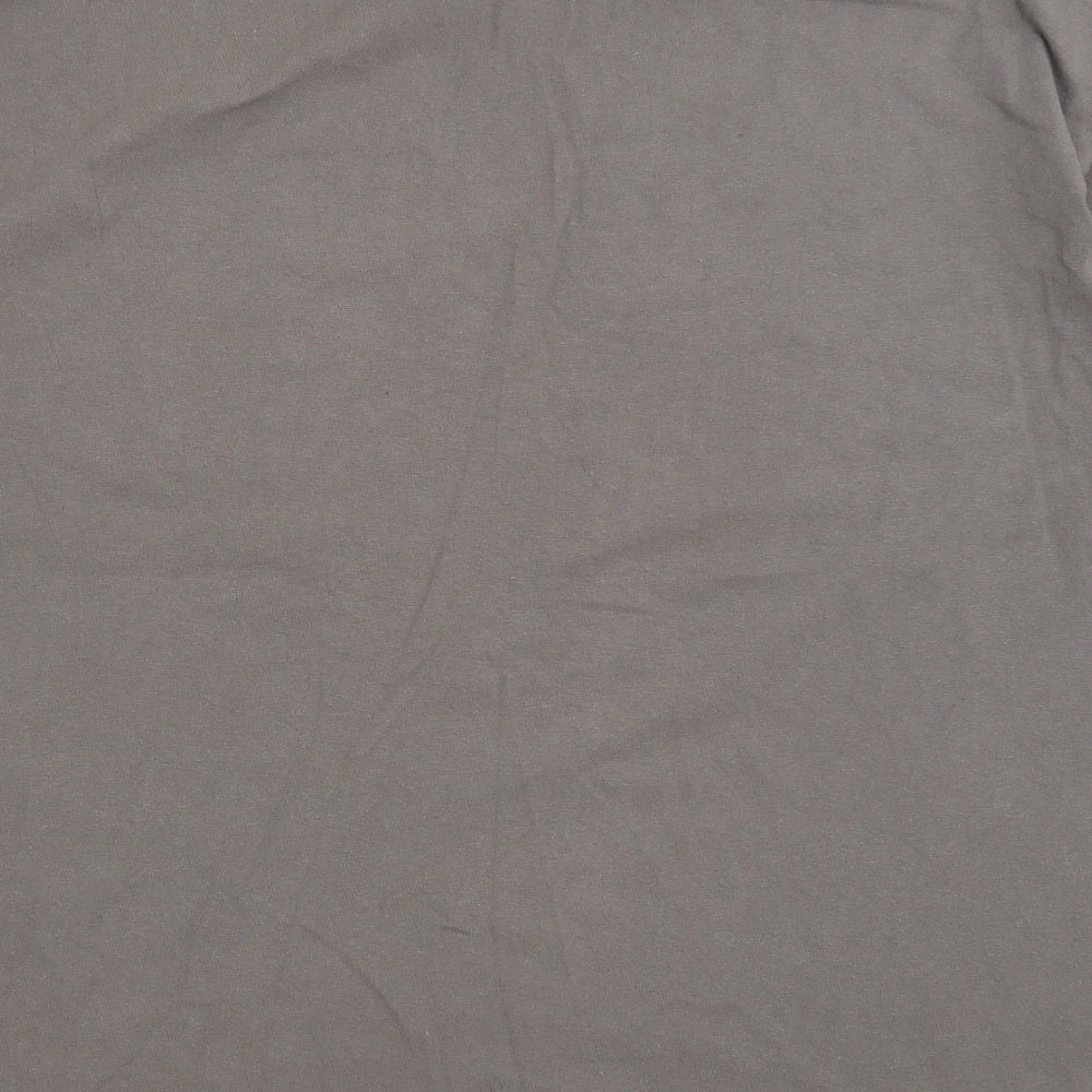 Gildan Mens Grey    T-Shirt Size 2XL