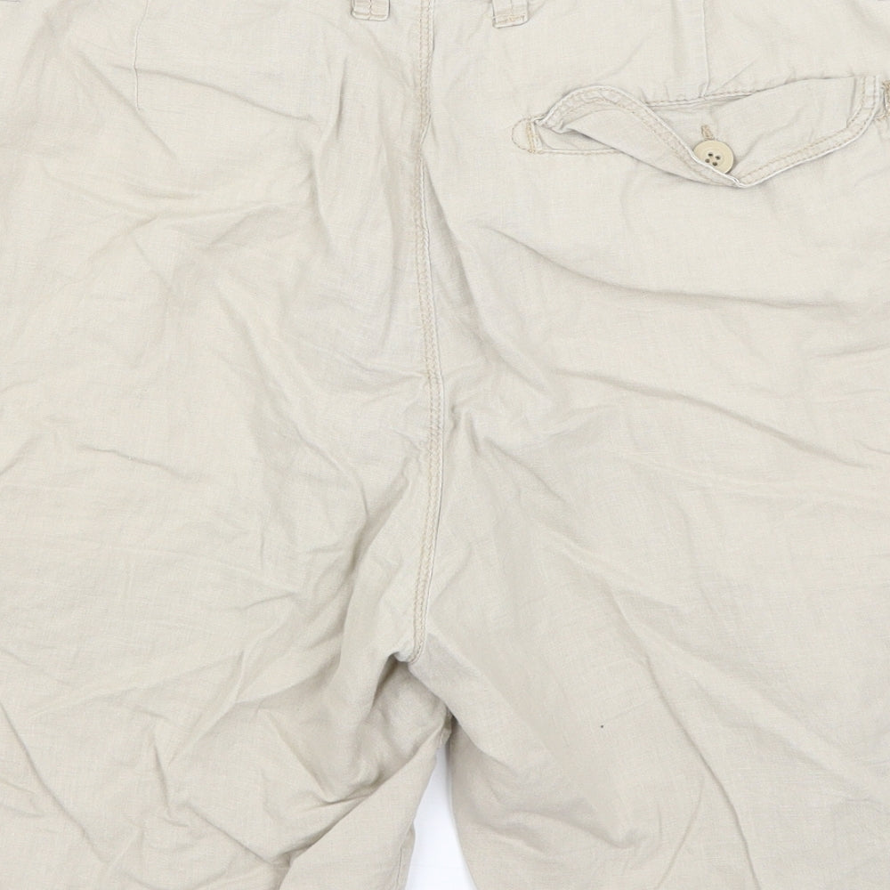 Oak Valley Mens Beige   Bermuda Shorts Size 36 in
