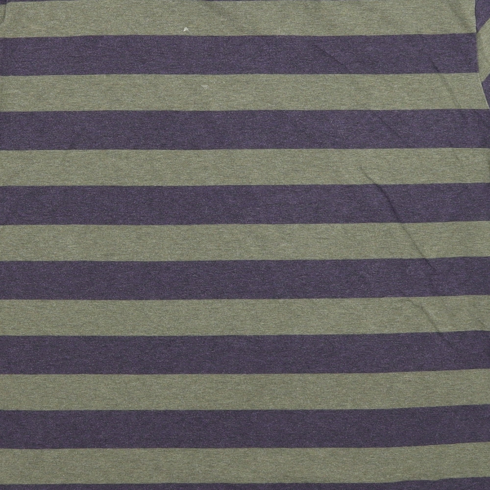 Nutmeg Mens Green Striped   T-Shirt Size 2XL