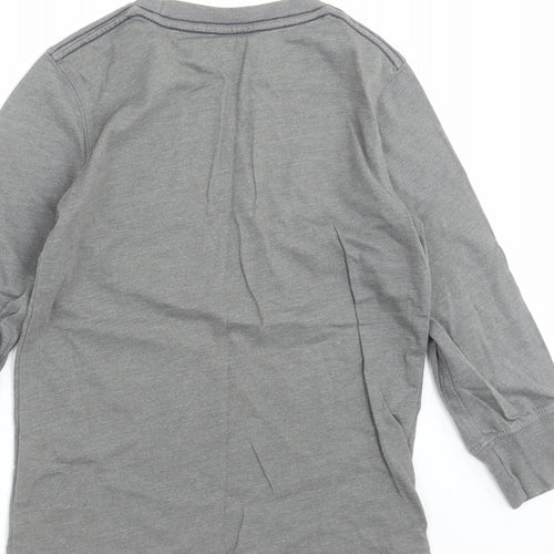 GapKids Boys Grey   Basic T-Shirt Size 4-5 Years  - football