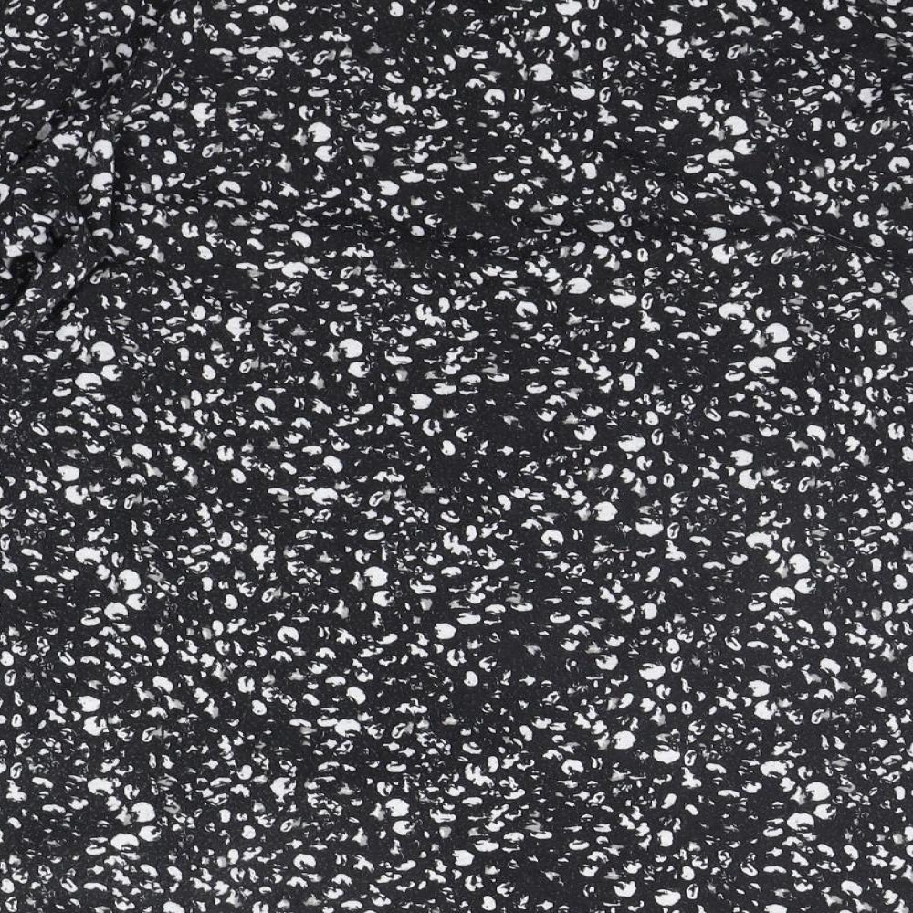 Primark Womens Black Geometric  Basic T-Shirt Size L