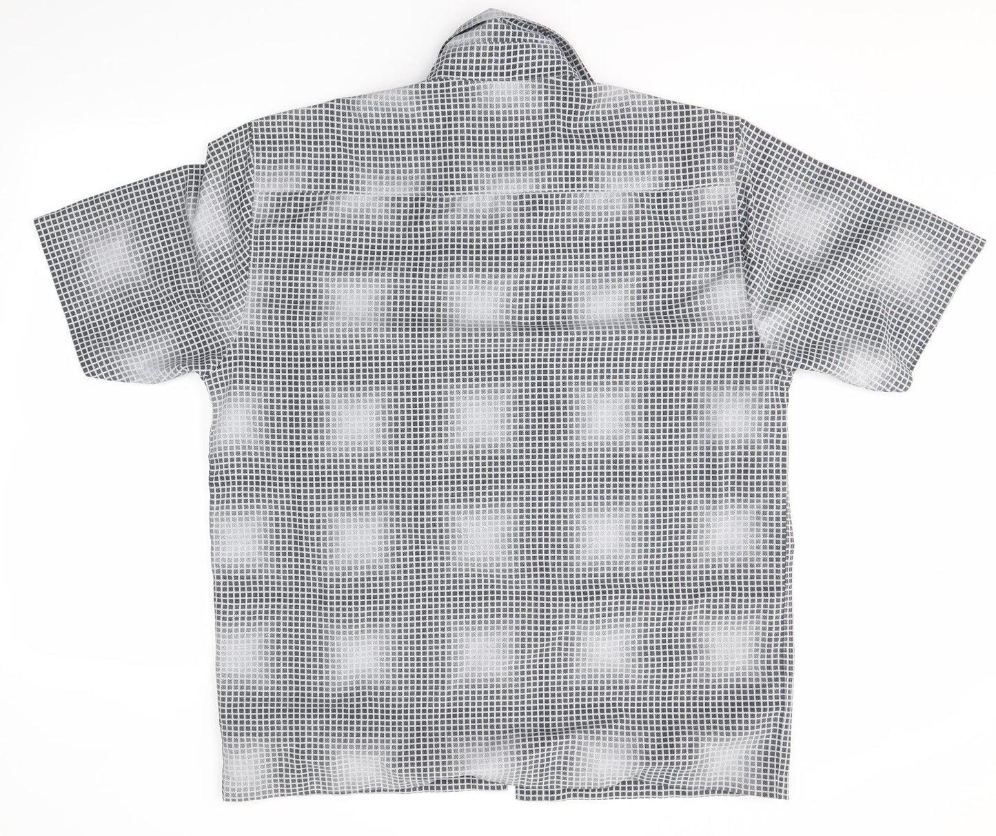 George Mens Grey    Button-Up Size M