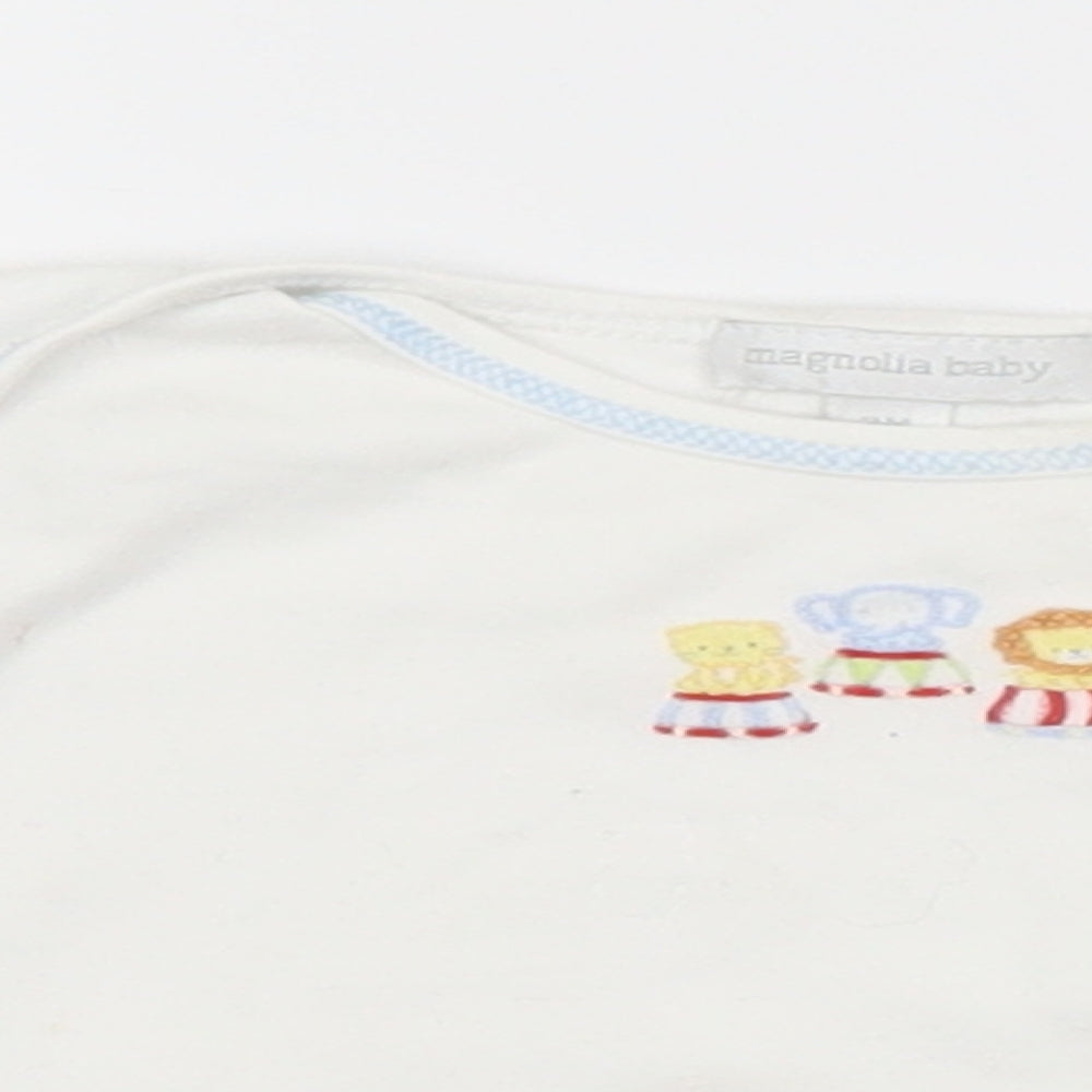 Magnolia Baby White   Basic T-Shirt Size 0-3 Months