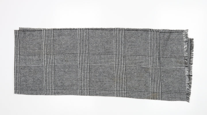 Preworn Womens Multicoloured Plaid   Shawl/Wrap