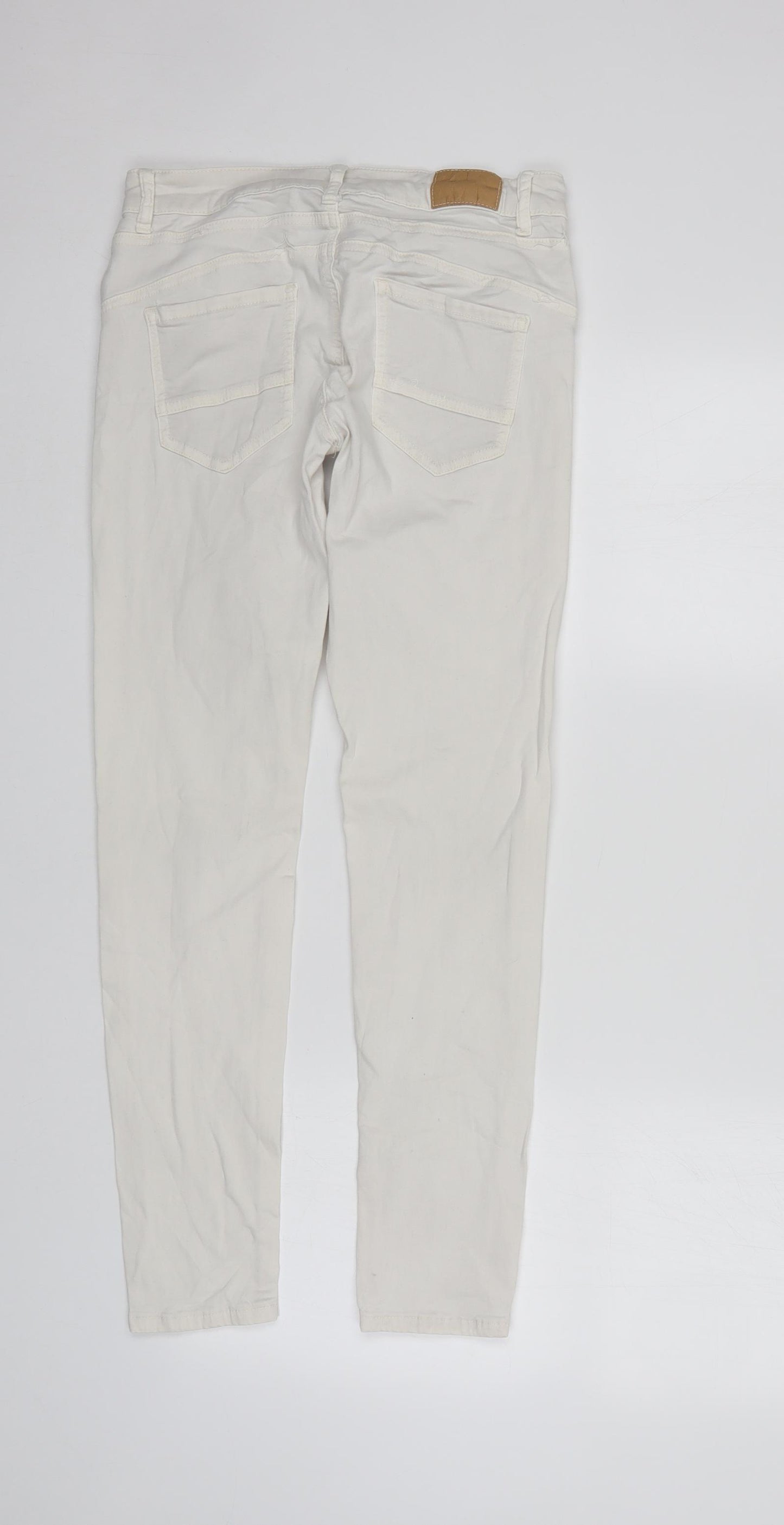 Preworn Womens White   Tapered Jeans Size S L28 in