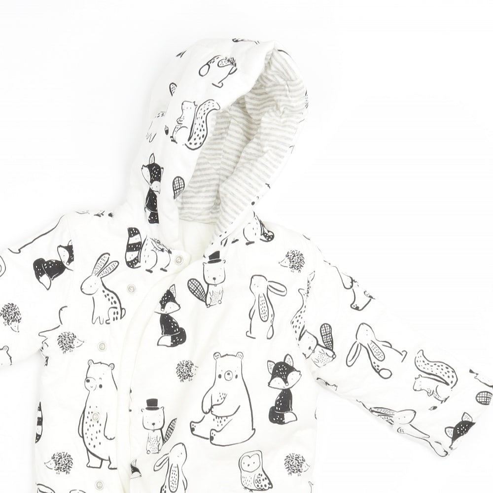 George Baby White Animal Print  Babygrow One-Piece Size 6-9 Months  - Inside Leg 10 Inches