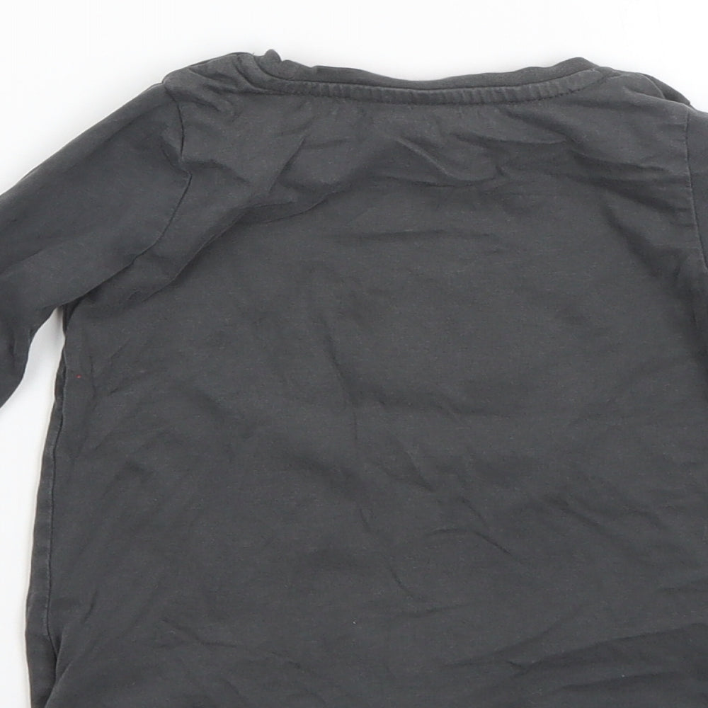 Nutmeg Girls Grey   Pullover T-Shirt Size 5-6 Years