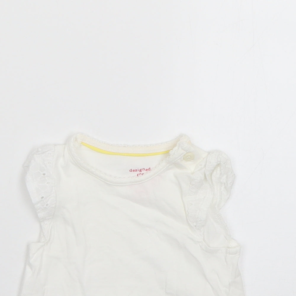 F&F Baby White   Basic T-Shirt Size 0-3 Months