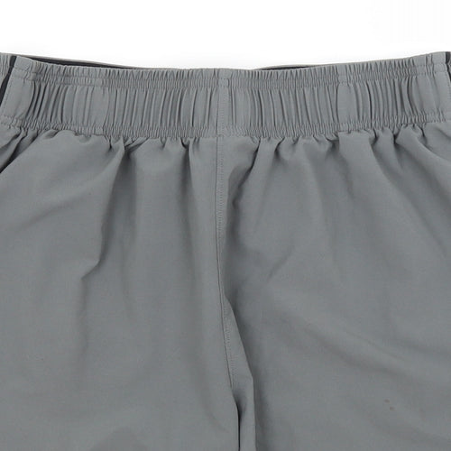 Under armour Mens Grey   Athletic Shorts Size M