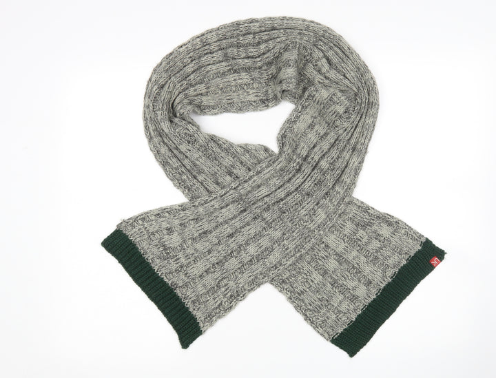 Preworn Unisex Green   Scarf  Size Regular