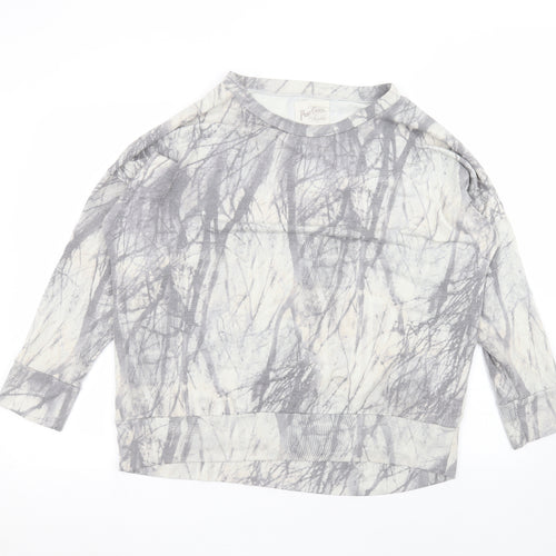 Postcard Womens White   Pullover Jumper Size M