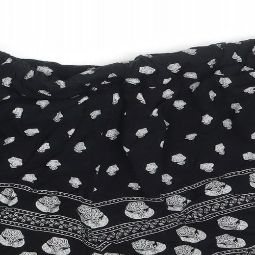 Select Womens Black Floral  Hot Pants Shorts Size 6