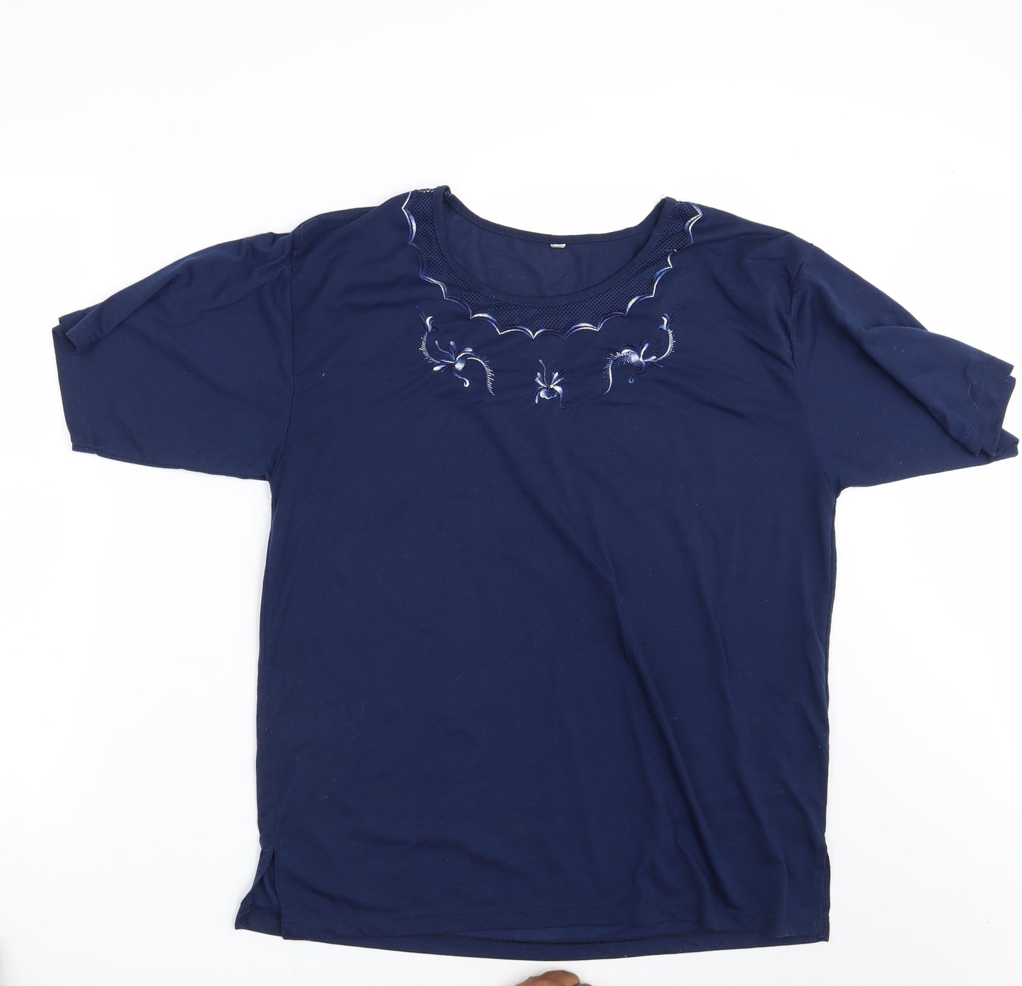 Preworn Womens Blue Floral  Basic T-Shirt Size L