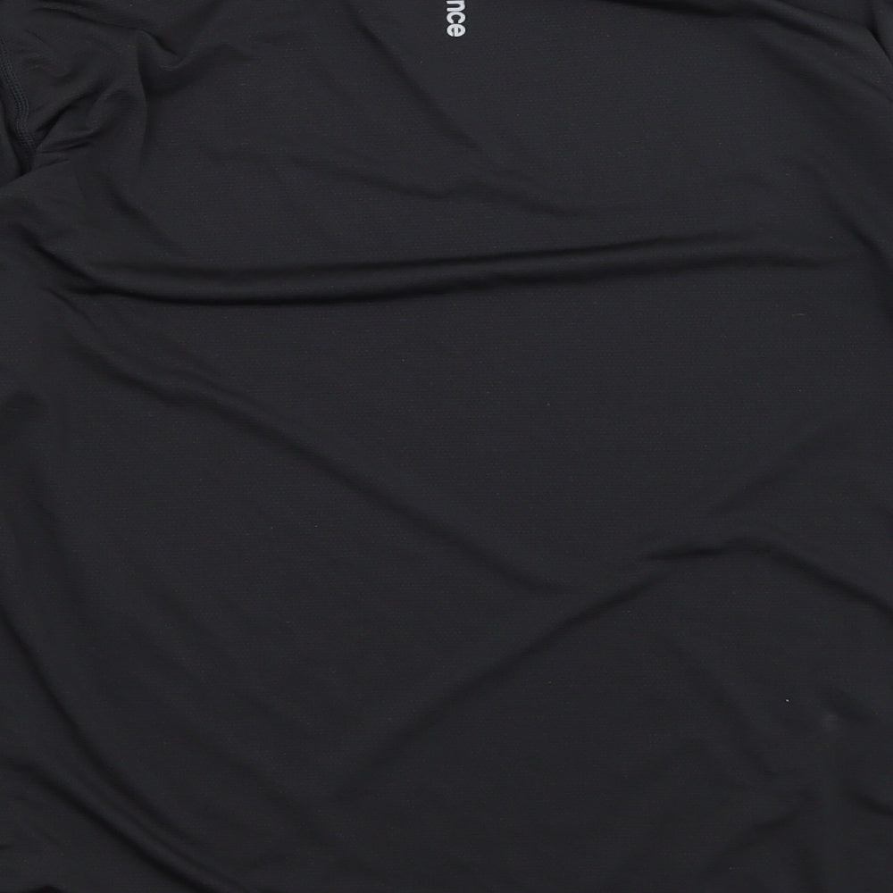 New Balance Mens Black   Basic T-Shirt Size M