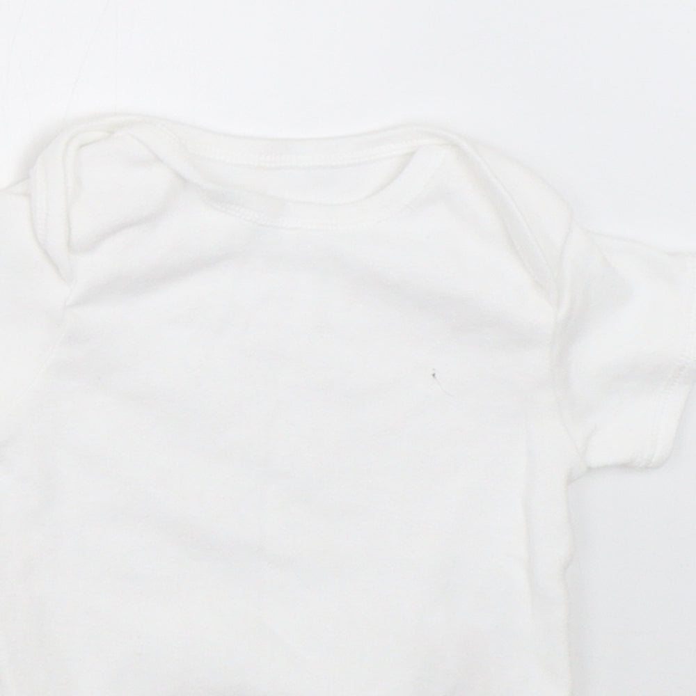 Primark Baby White   Babygrow One-Piece Size 3-6 Months