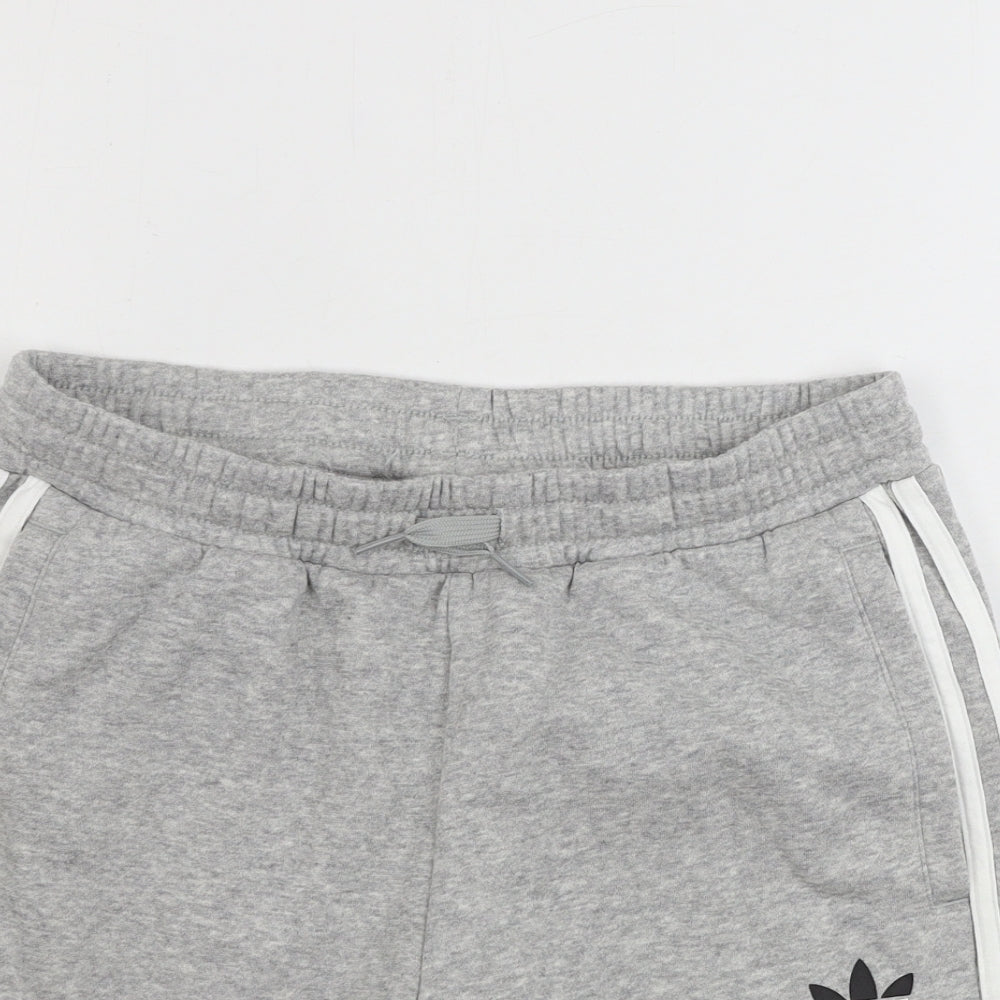 adidas Boys Grey   Sweat Shorts Size 11-12 Years