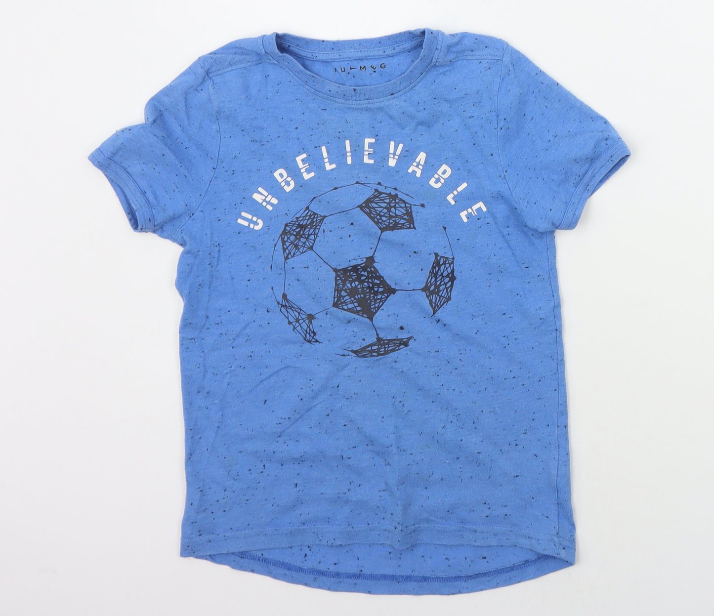 Nutmeg Boys Blue   Basic T-Shirt Size 6-7 Years  - FOOTBALL
