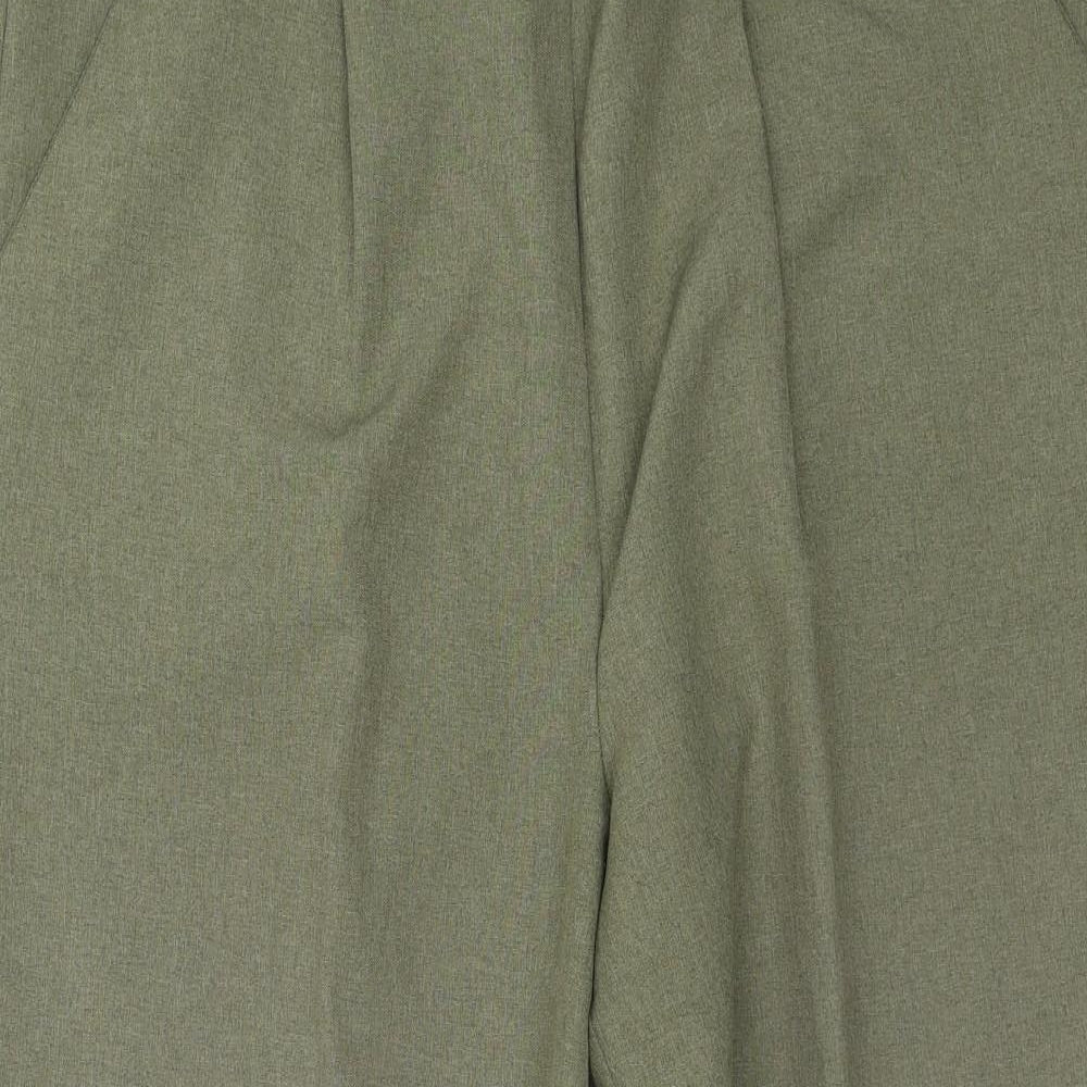 BM Womens Green   Trousers  Size 18 L25 in