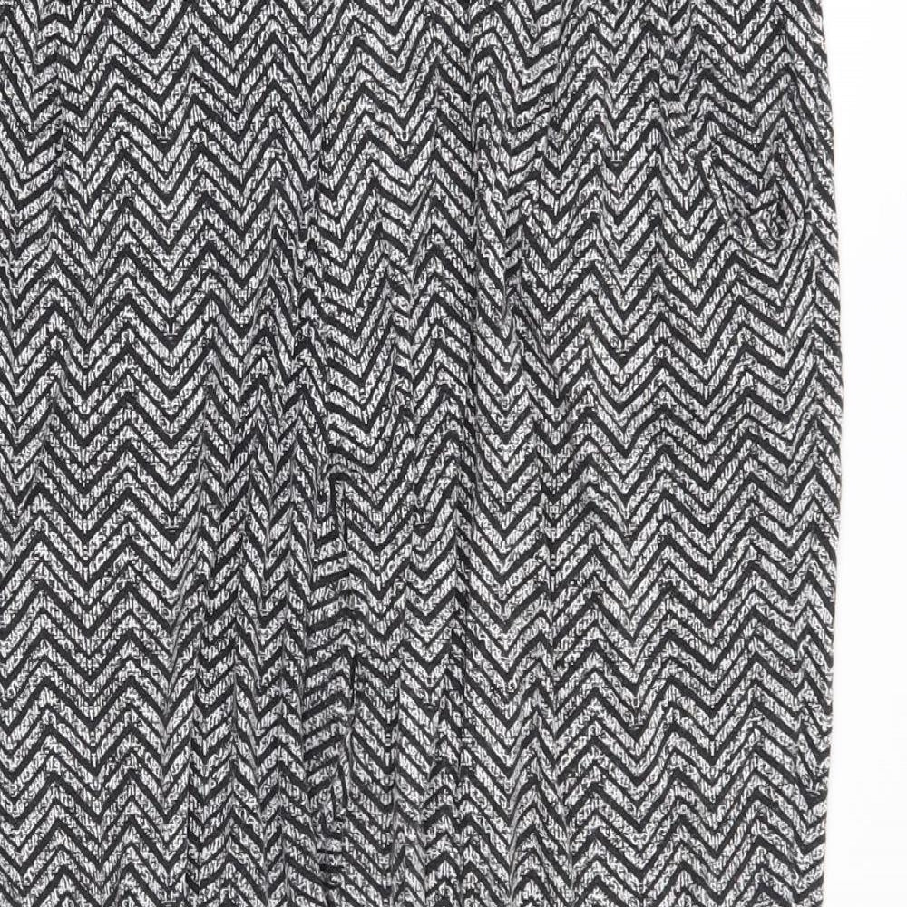 F&F Womens Black Geometric  Trousers  Size 14 L26 in
