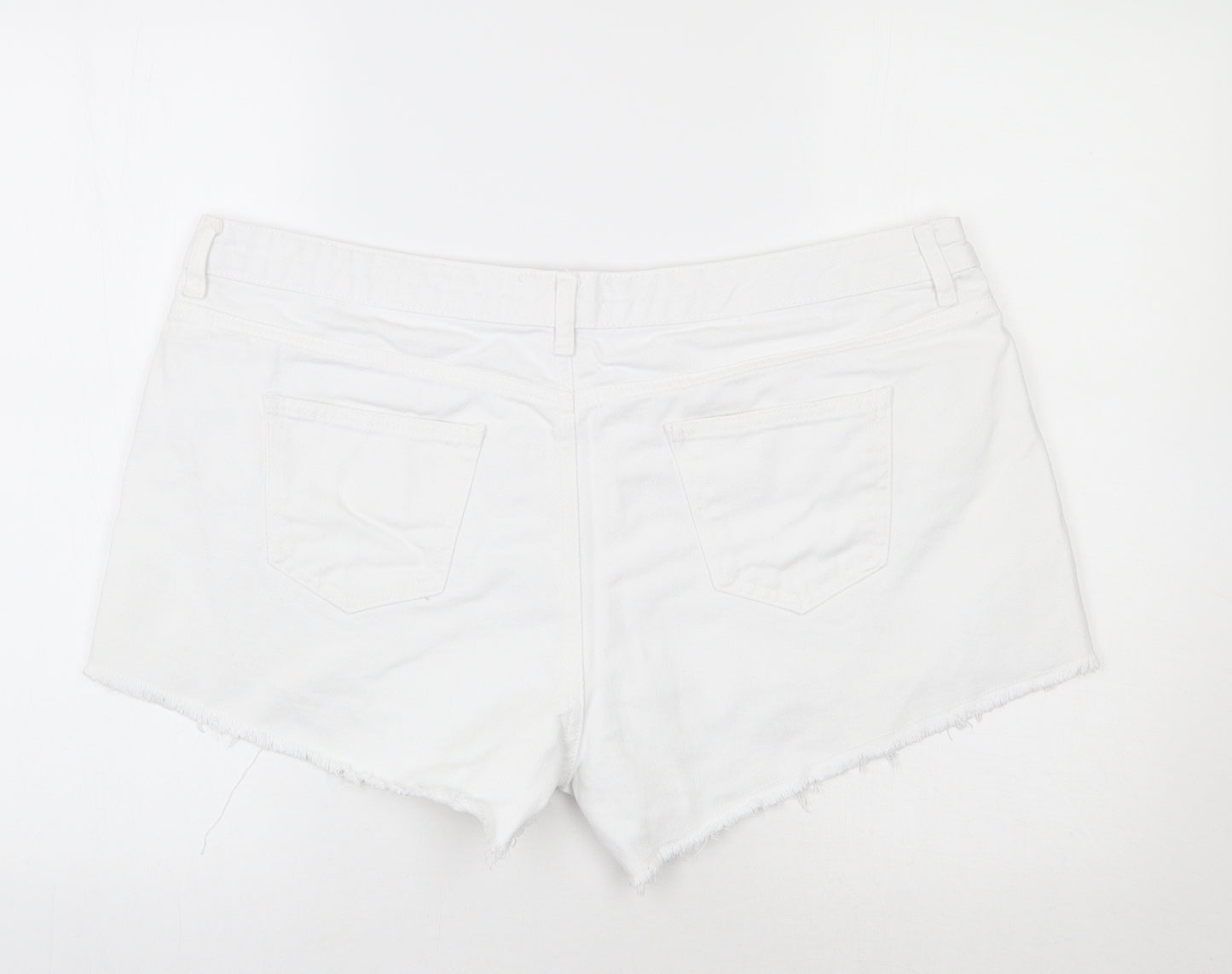 Newlook Womens White   Cut-Off Shorts Size 18