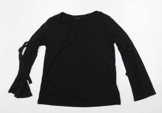 Front view of F&F women’s black basic t-shirt, size UK 6
