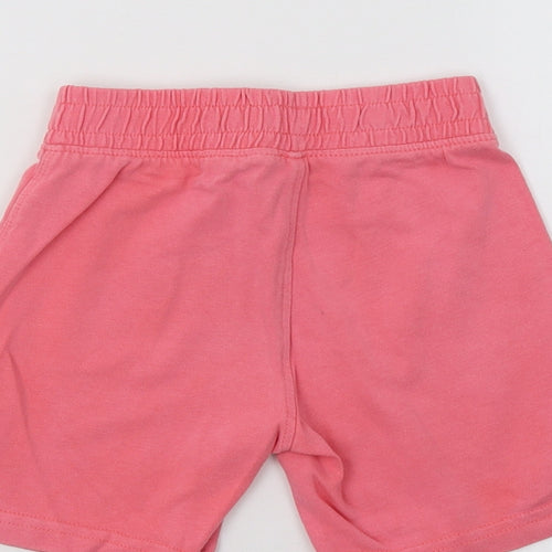 Preworn Girls Pink   Sweat Shorts Size 2 Years