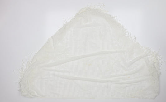 Front view of Preworn women’s white shawl/wrap