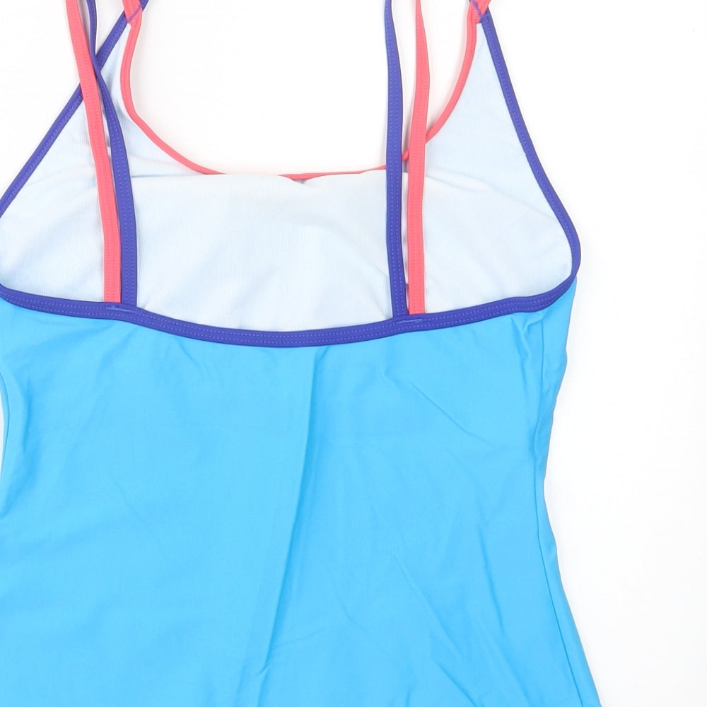 Resort Womens Blue   Basic T-Shirt Size 14  - Swimming