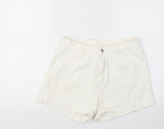 Front view of SHEIN women’s white denim boyfriend shorts, size L