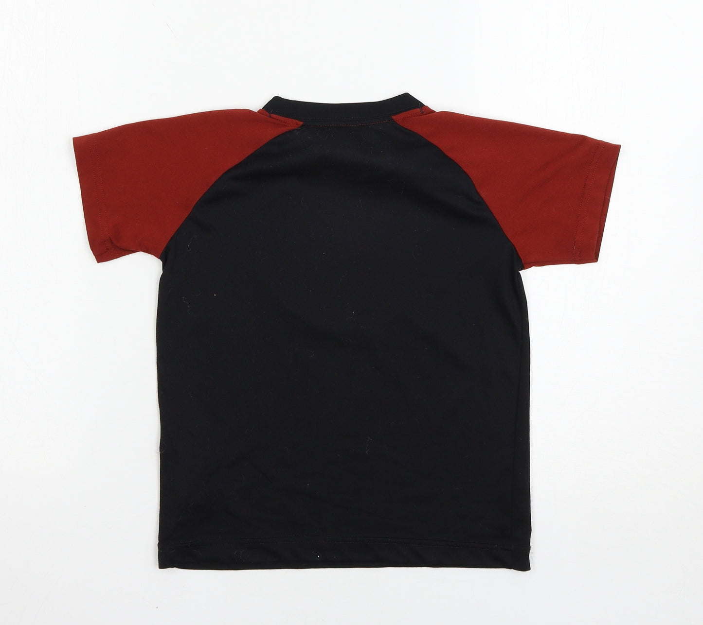 Nike Boys Black   Basic T-Shirt Size 6-7 Years