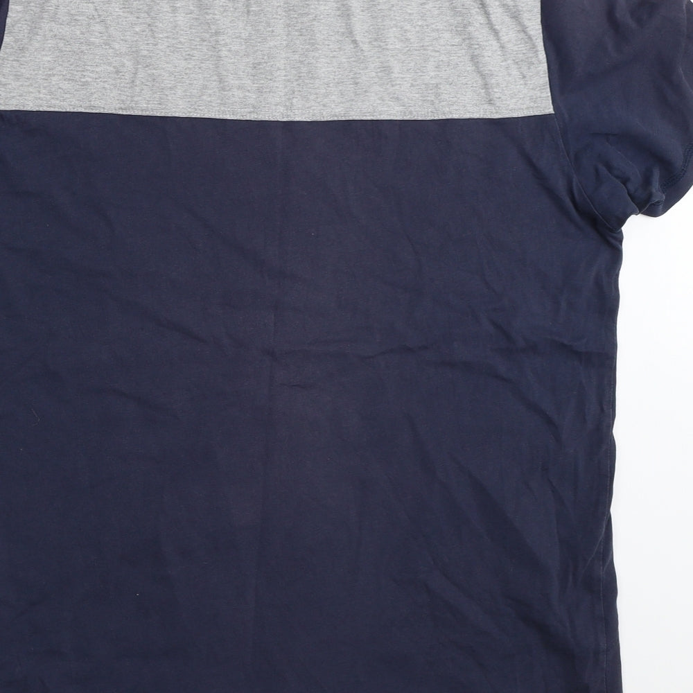 The North Face Mens Blue    T-Shirt Size M