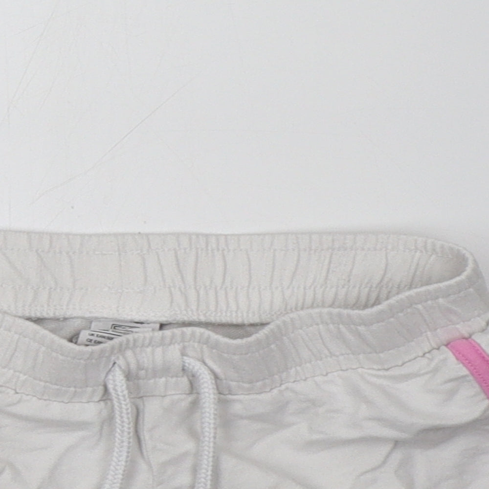 F&F Girls White   Sweat Shorts Size 8-9 Years