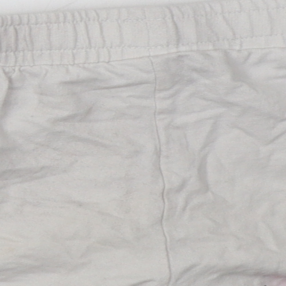 F&F Girls White   Sweat Shorts Size 8-9 Years