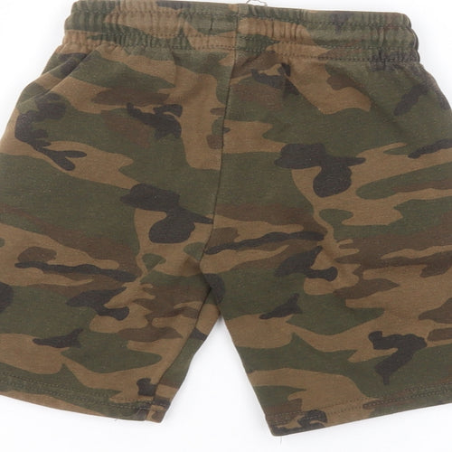 Primark Boys Green Camouflage  Sweat Shorts Size 5-6 Years