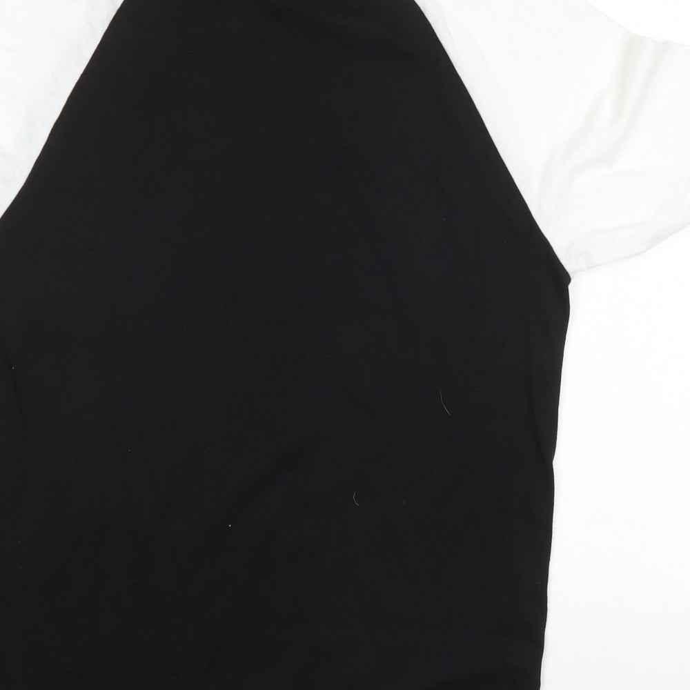 MAN Mens Black    T-Shirt Size M