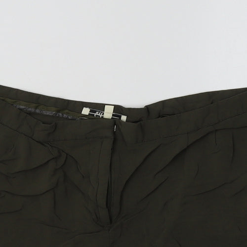 Papaya Womens Green   Bermuda Shorts Size 14 - Lace Detail