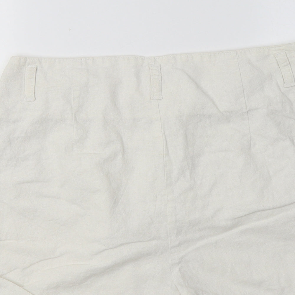 Papaya Womens White   Cargo Shorts Size 14
