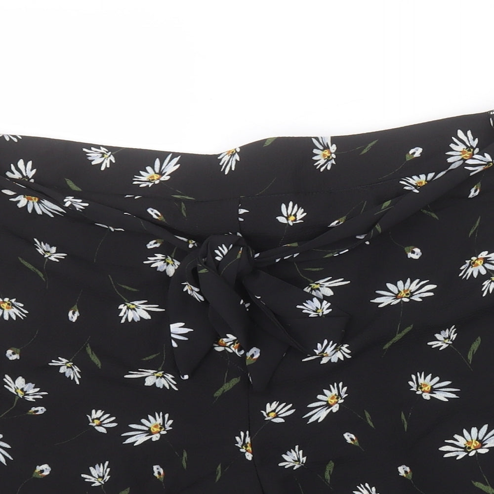Papaya Womens Black Floral  Bermuda Shorts Size 18