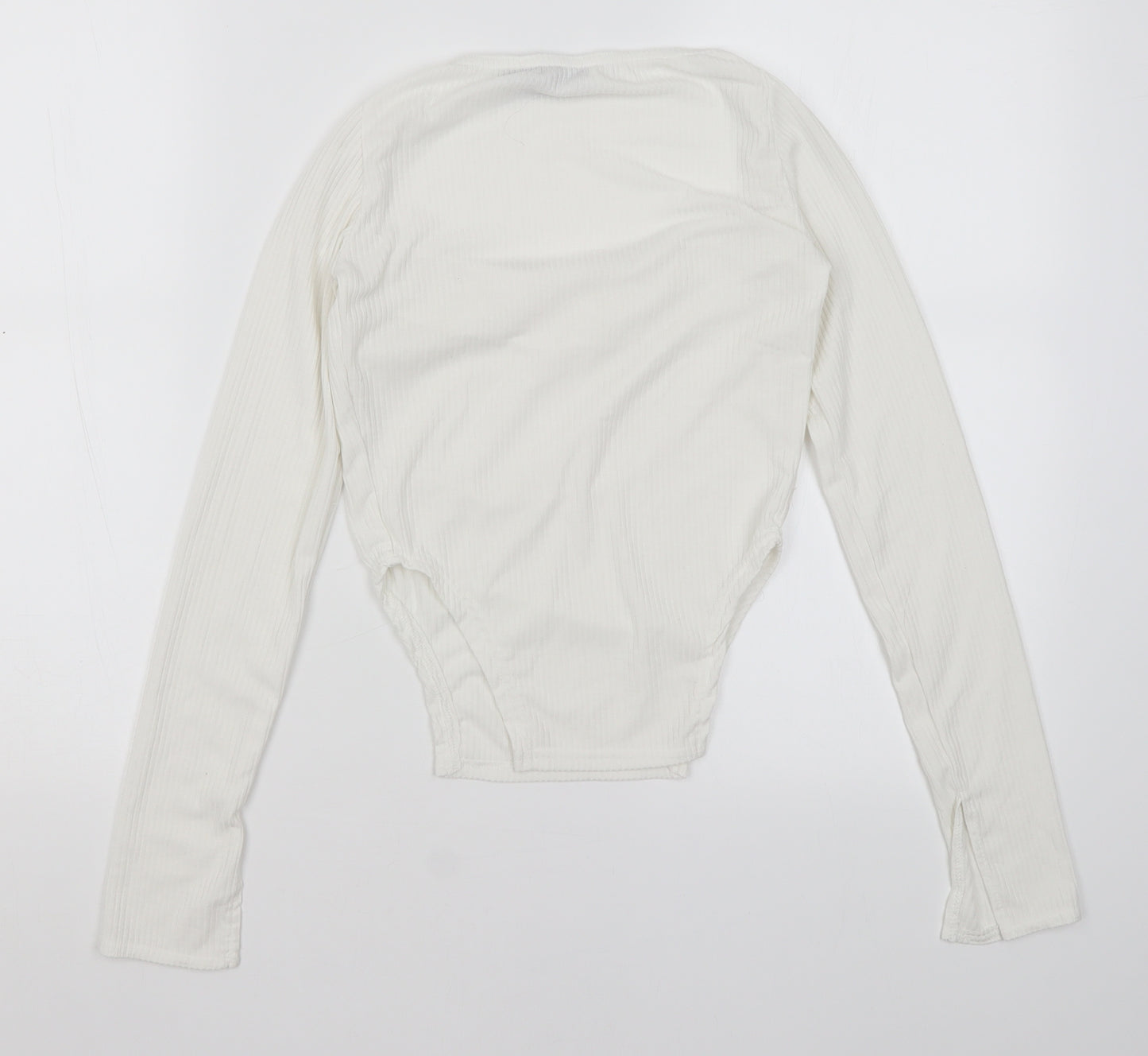 Pretty Little Thing Womens White   Basic T-Shirt Size 4