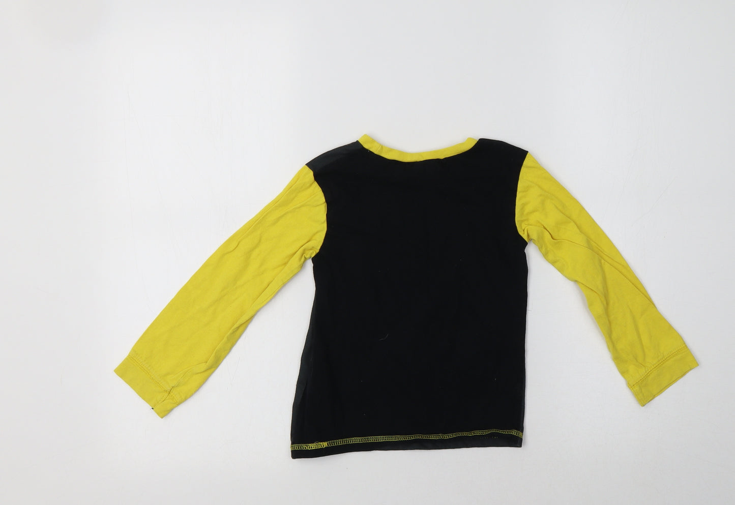 Preworn Boys Black Colourblock Cotton Basic T-Shirt Size 4-5 Years   - Batman