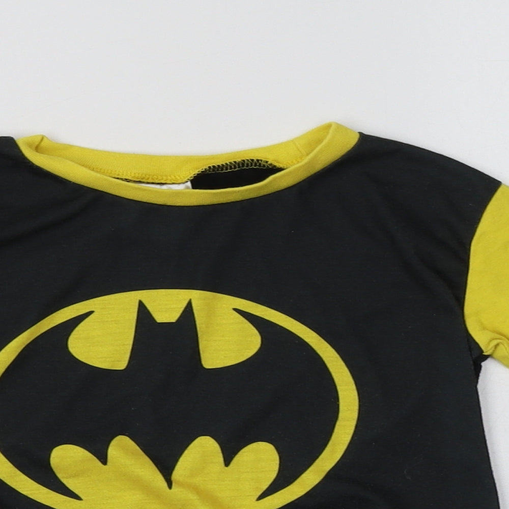 Preworn Boys Black Colourblock Cotton Basic T-Shirt Size 4-5 Years   - Batman