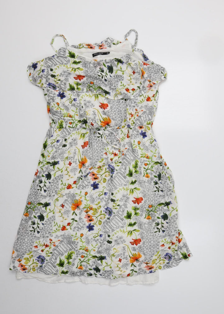 Max Jeans Womens White Floral  Fit & Flare  Size M Round Neck