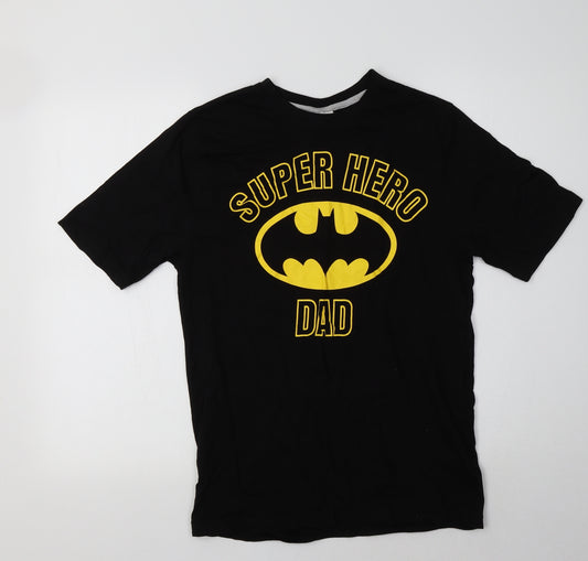 Front view of Batman men’s black cotton t-shirt, size S, crew neck - super hero