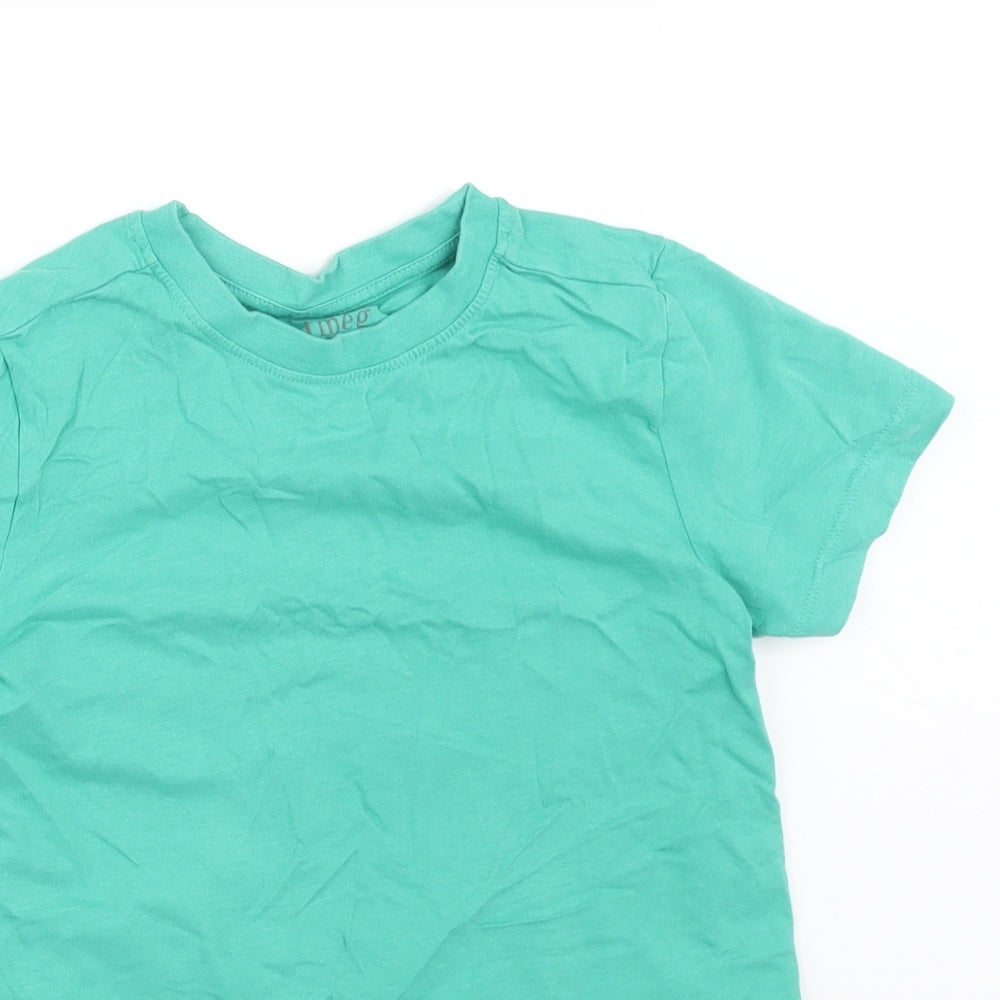 Nutmeg Girls Green  Cotton Basic T-Shirt Size 7-8 Years Round Neck