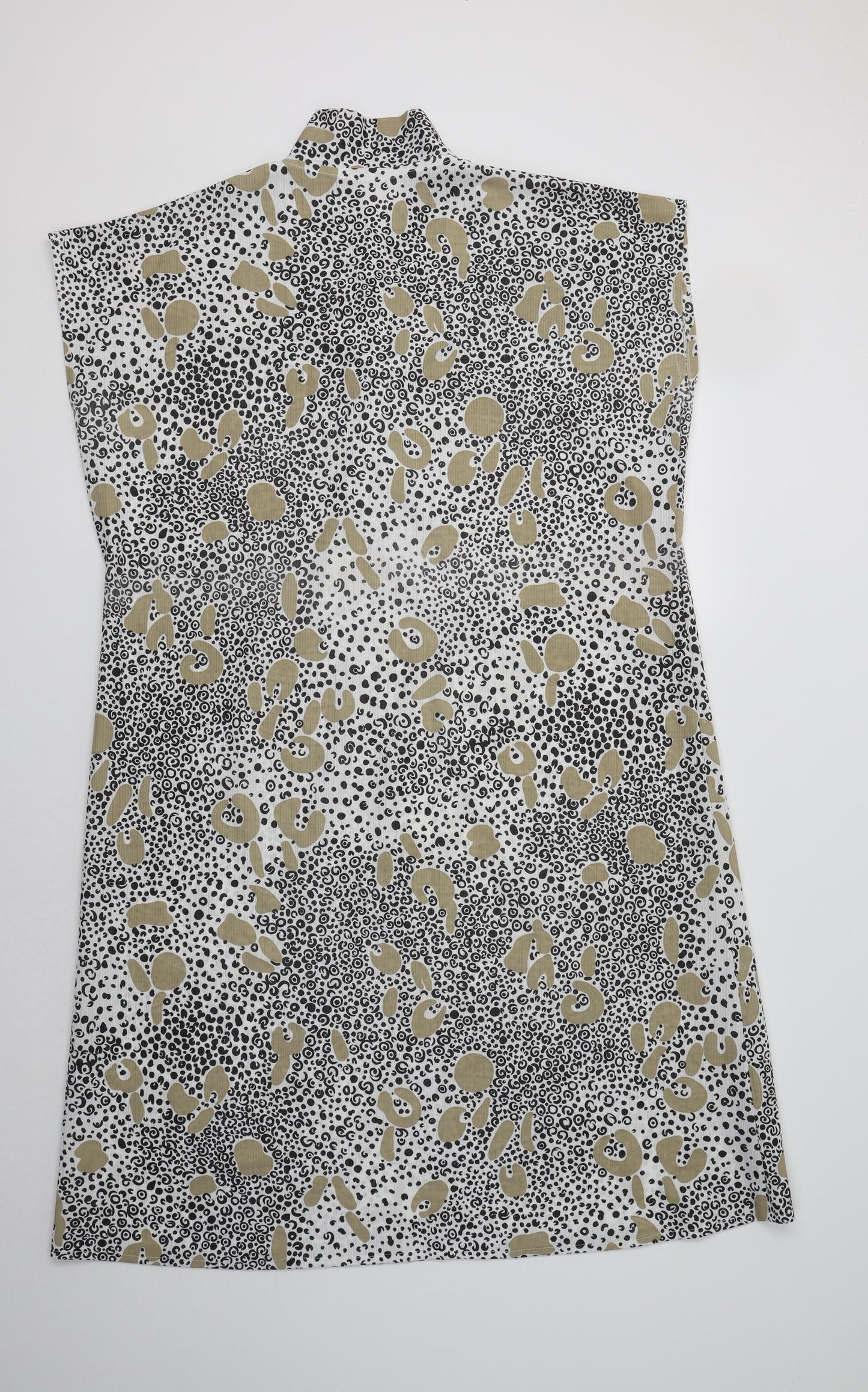 Preworn Womens White Animal Print Polyester Sheath  Size 20 V-Neck