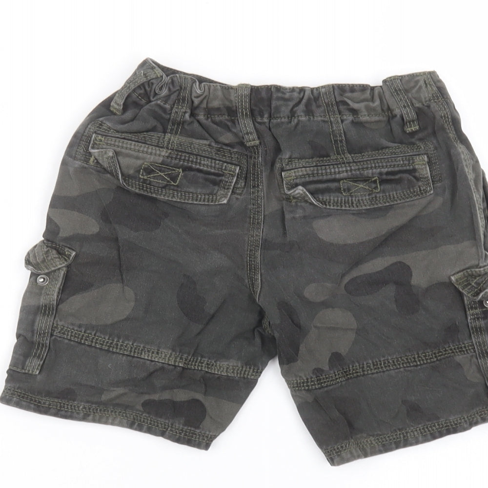 Threadboys Boys Green Camouflage Cotton Cargo Shorts Size 7-8 Years  Regular