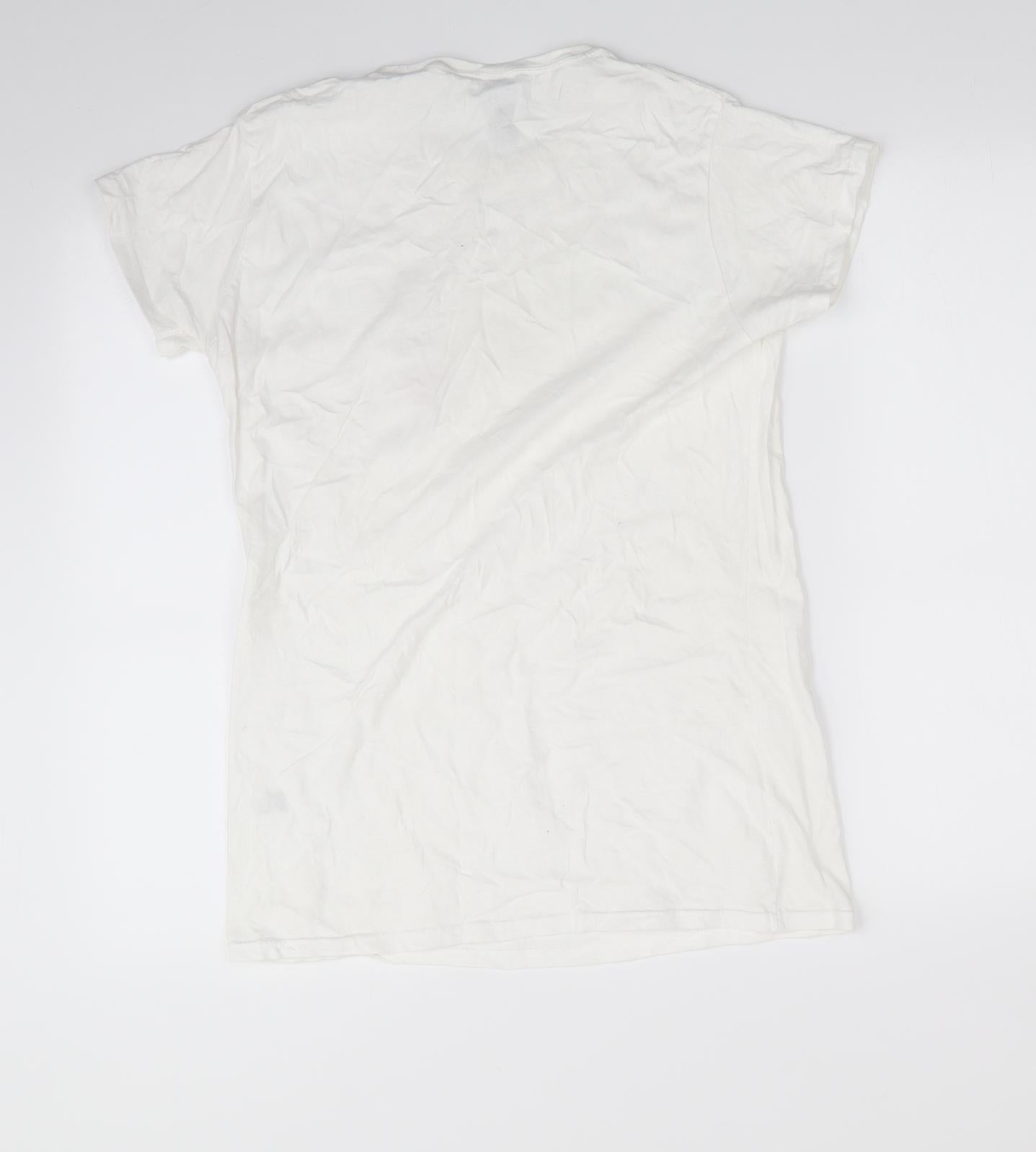 Gildan Womens White  Cotton Basic T-Shirt Size XL Round Neck - Q Heart