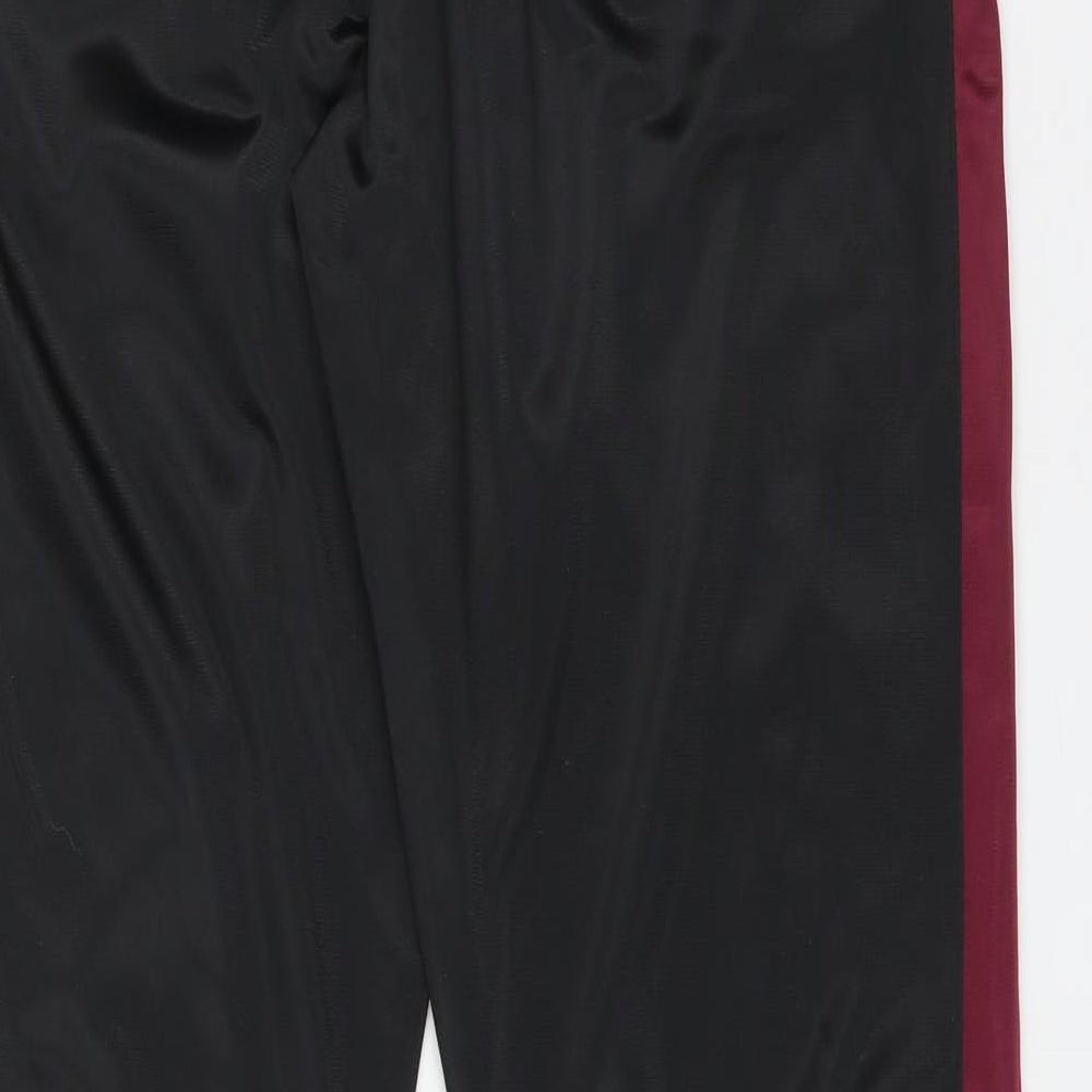 Umbro Mens Black Striped  Jogger Trousers Size L L30 in Regular
